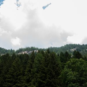 vista montagna con cielo